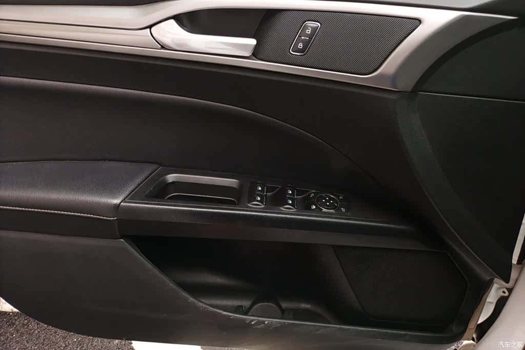 Ford Mondeo, 2017 7