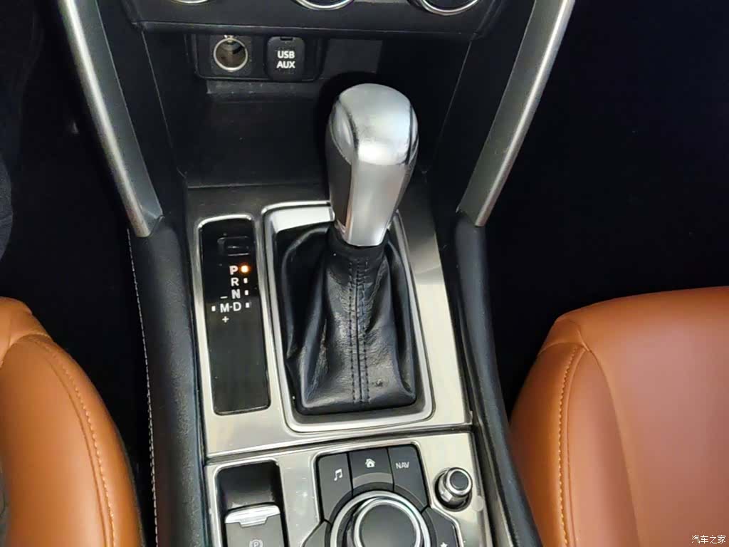 Mazda CX-4, 2019 14