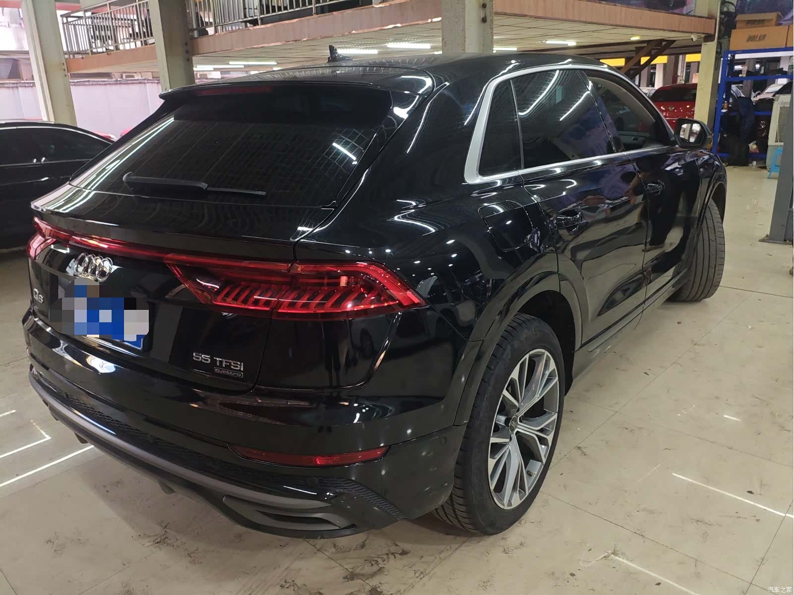 Audi Q8, 2023 2