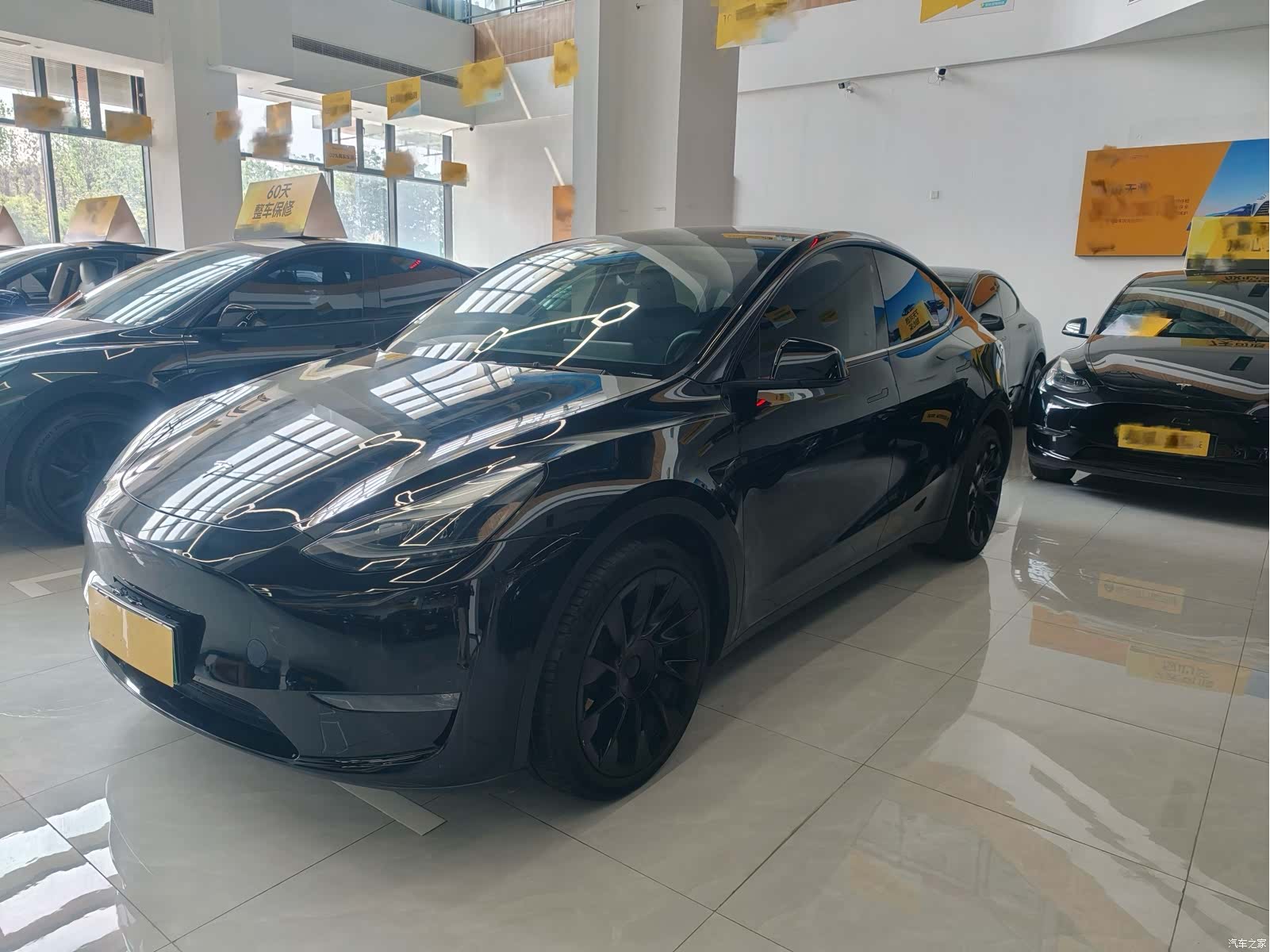 Tesla Model Y, 2021 1