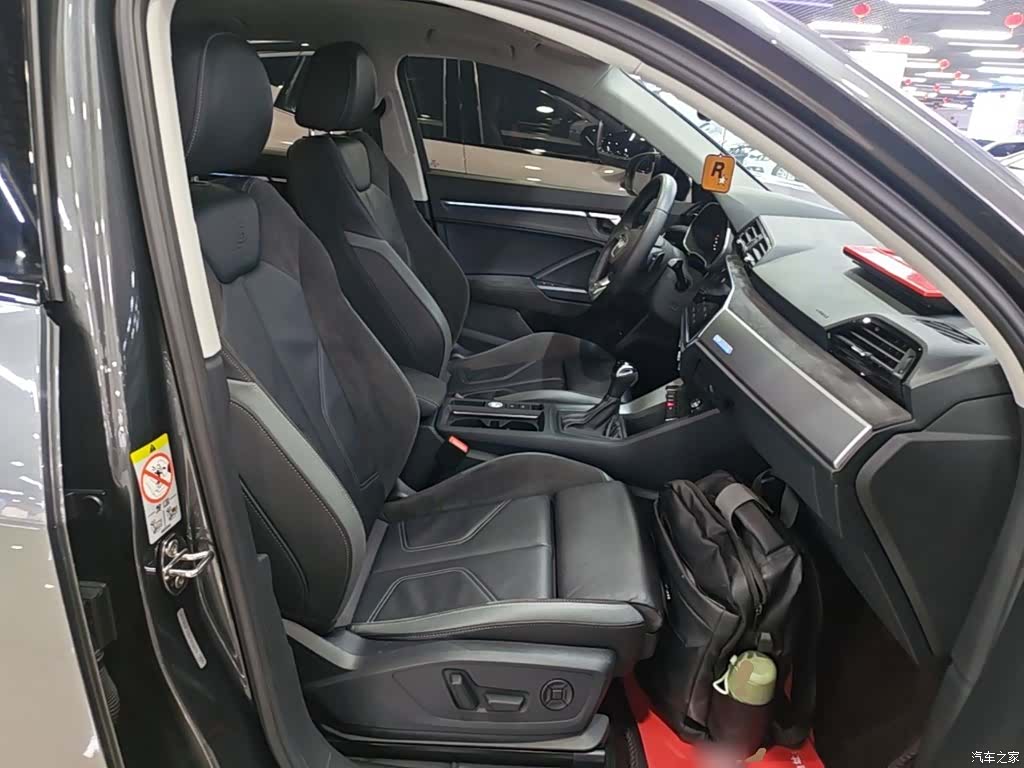 Audi Q3, 2022 25
