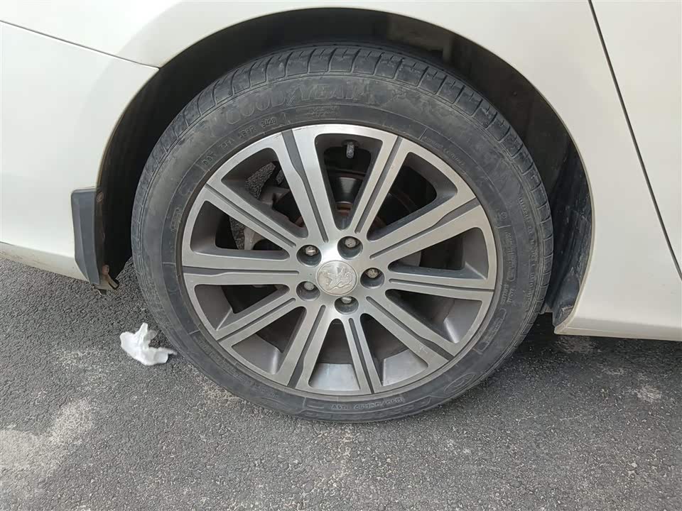 Peugeot 408 Peugeot 408