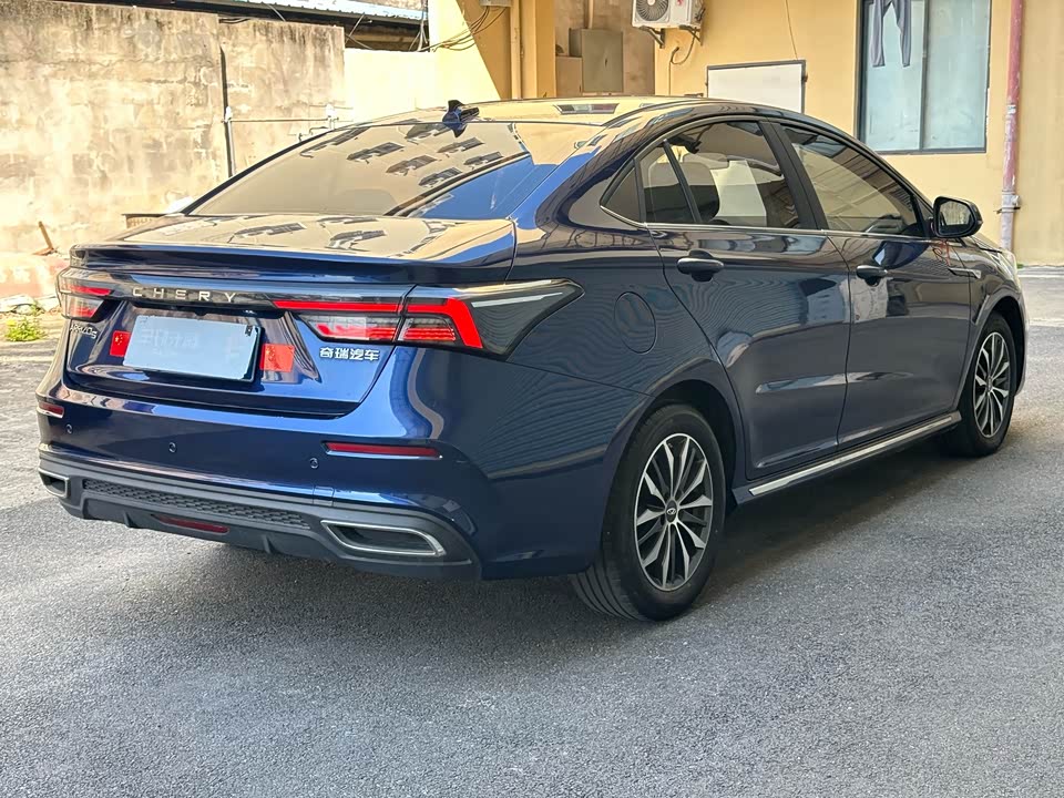 Chery Arrizo 5 PLUS