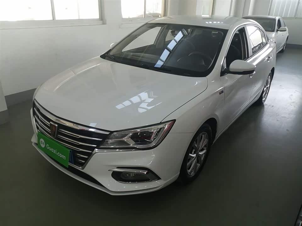 Roewe i5