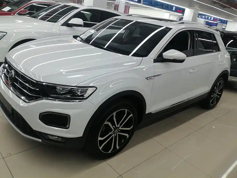 Volkswagen T-ROC exploring Songs