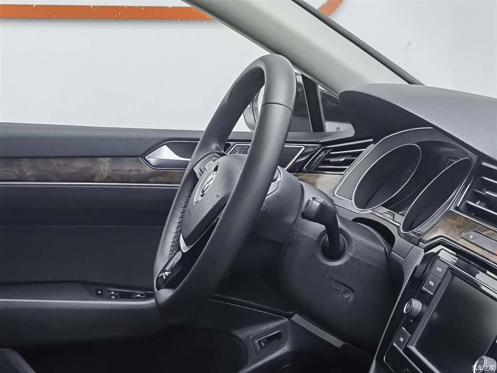 Volkswagen Magotan, 2017 22