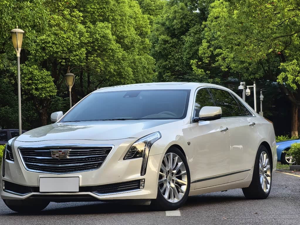 Cadillac CT6