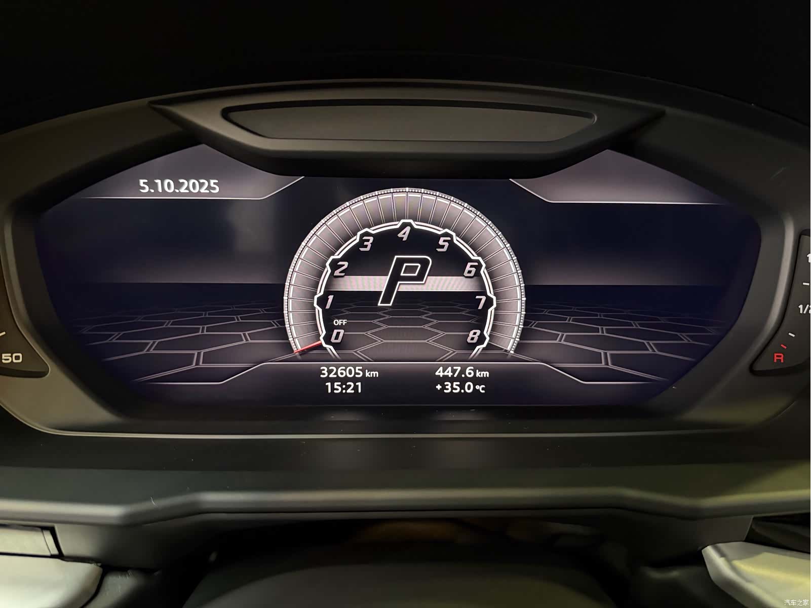 Lamborghini Urus, 2019 11