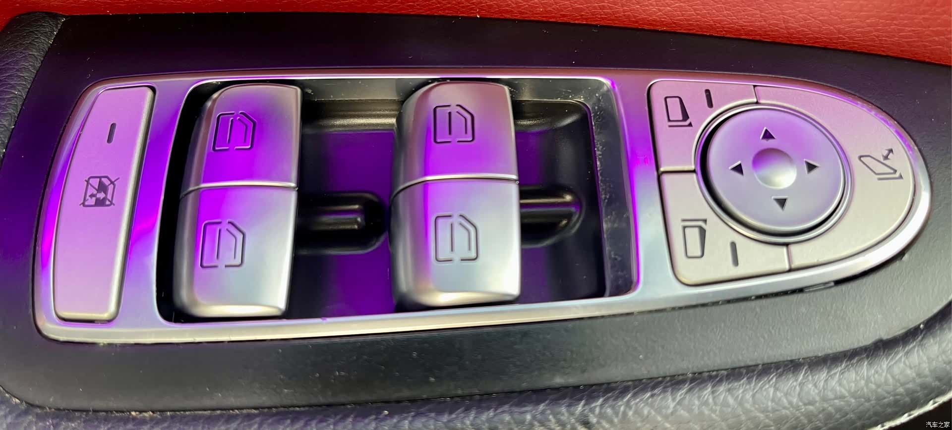 Mercedes-Benz C-Class, 2018 13