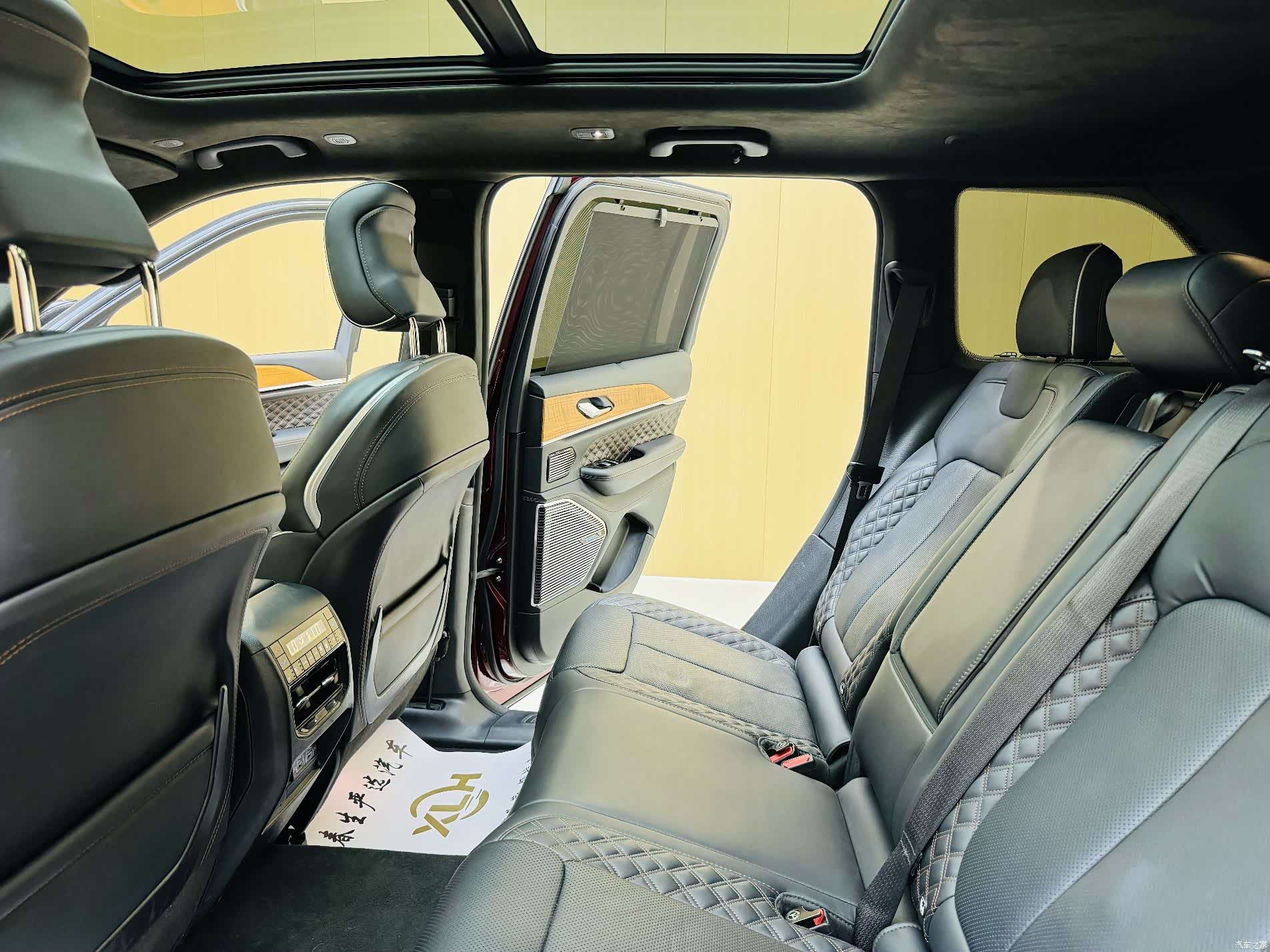 Jeep Grand Cherokee, 2023 15