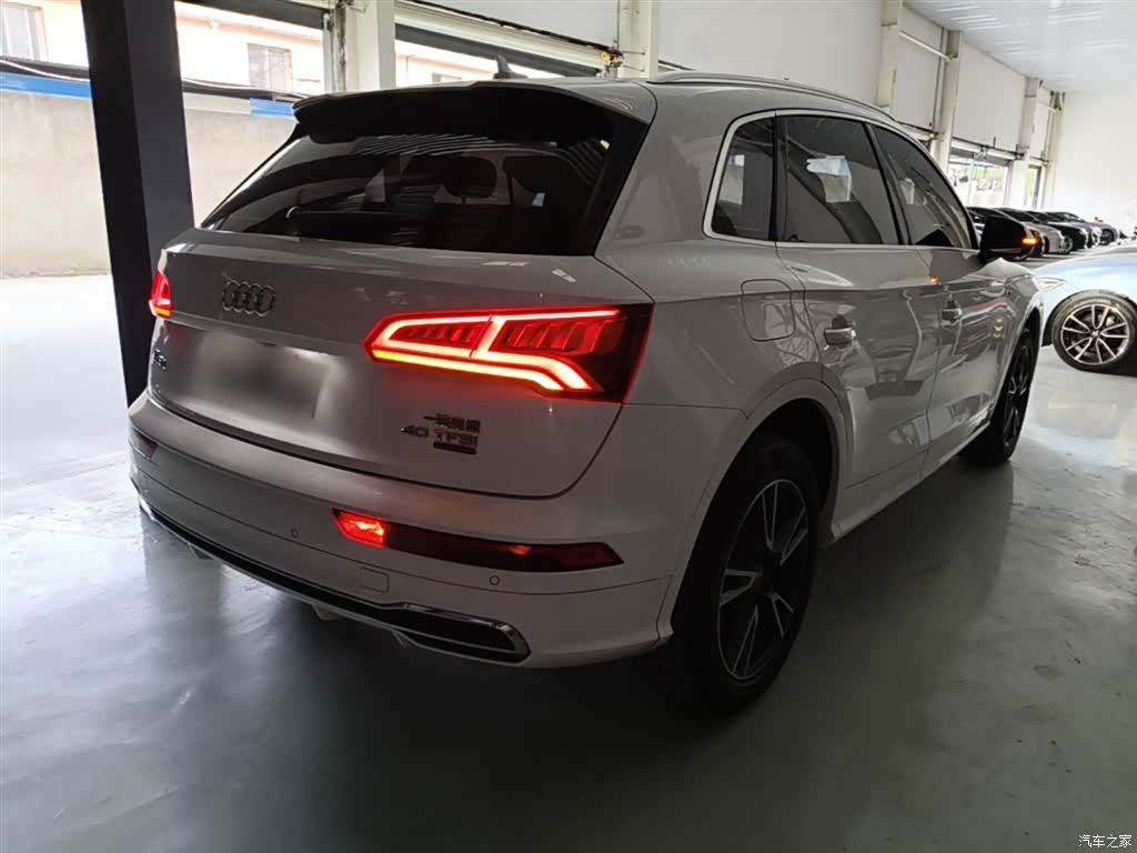 Audi Q5L, 2019 7