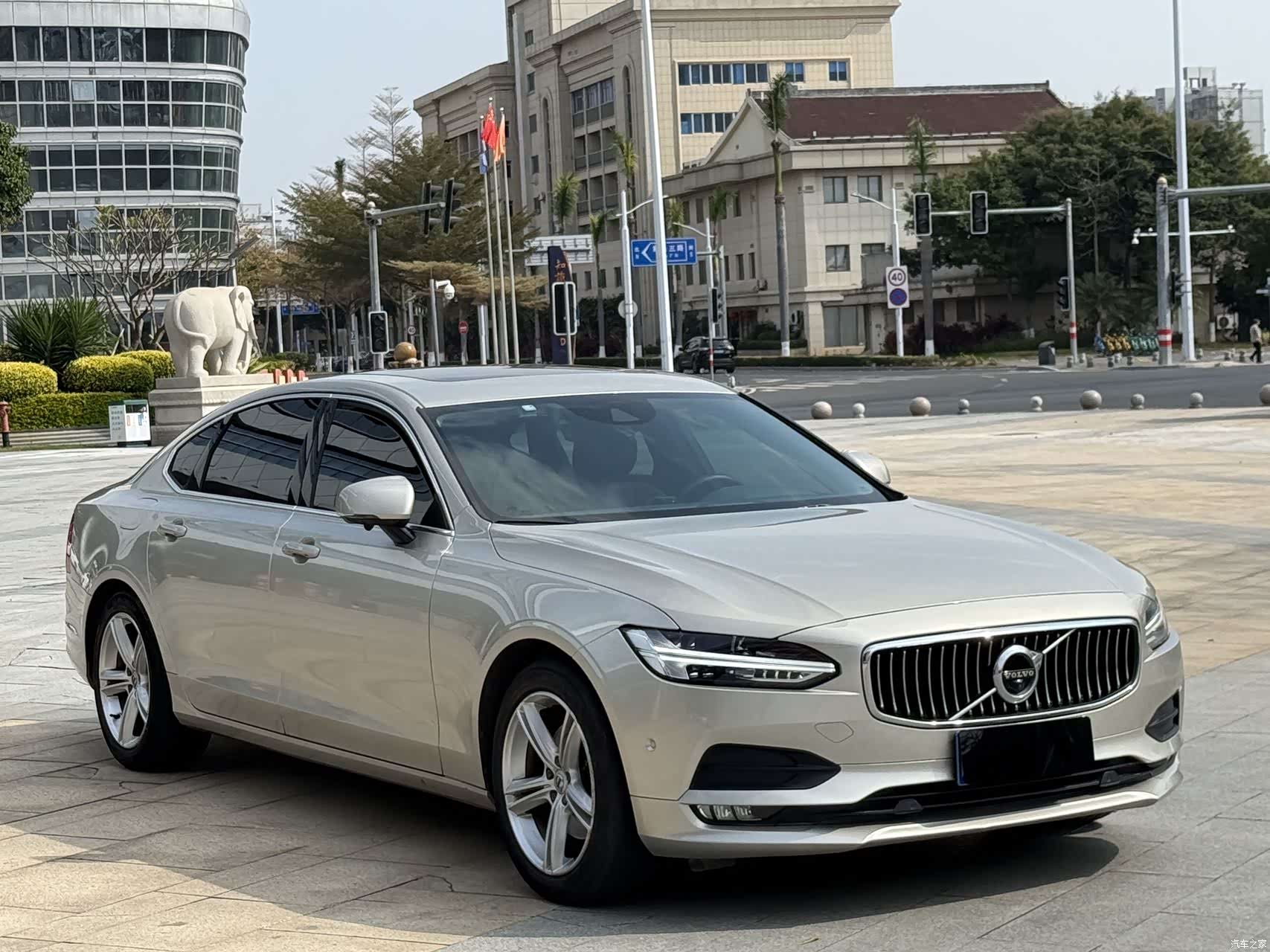 Volvo S90, 2018 3