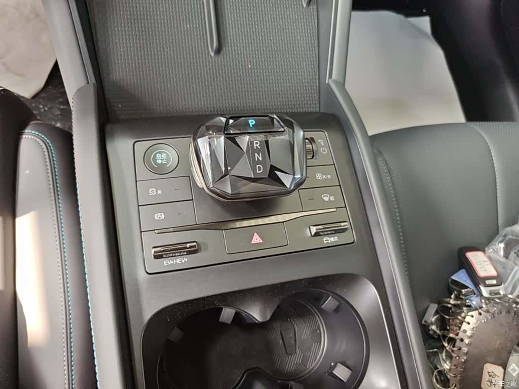 BYD Qin, 2025 14