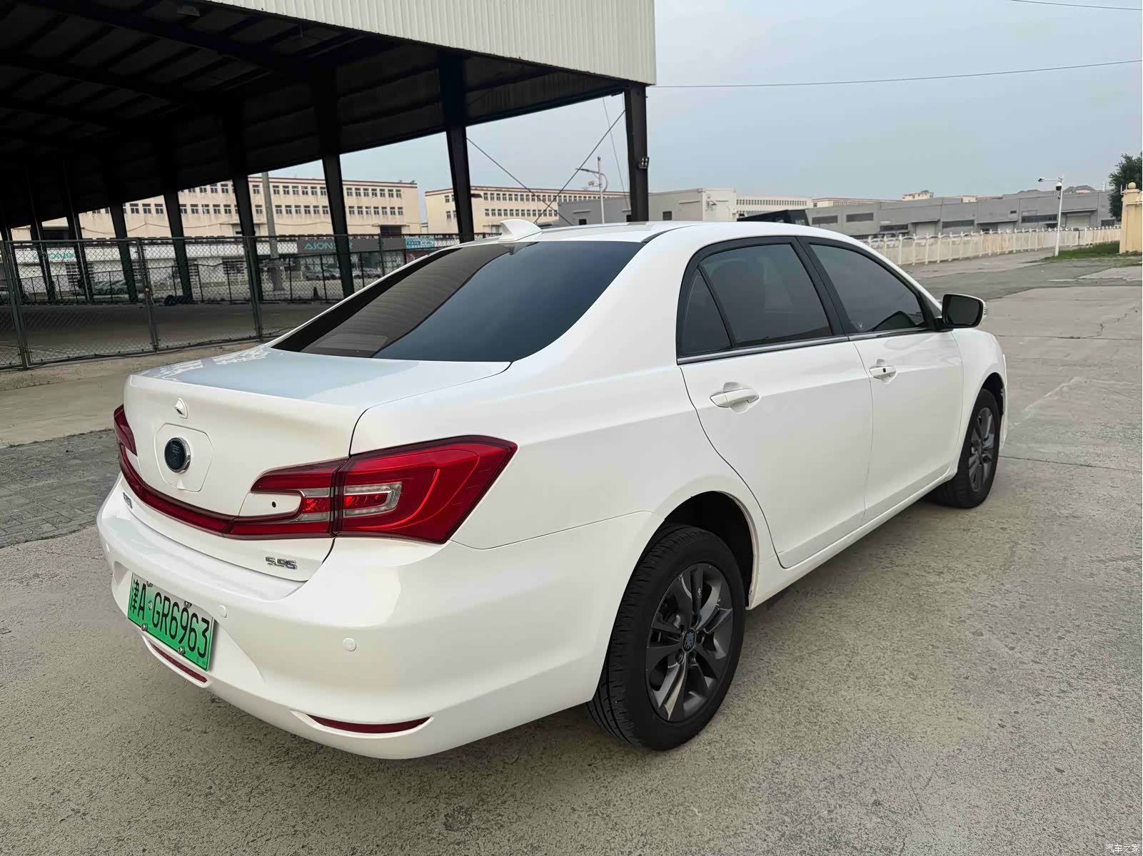 BYD Qin, 2017 8