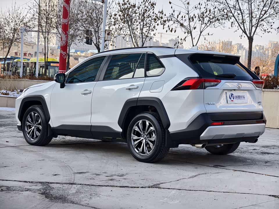 Toyota RAV4 Rongfang