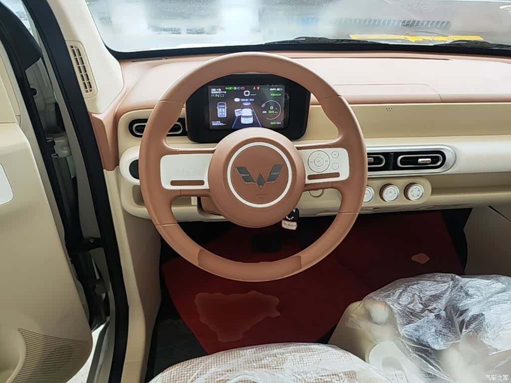 Wuling MINIEV, 2025 11