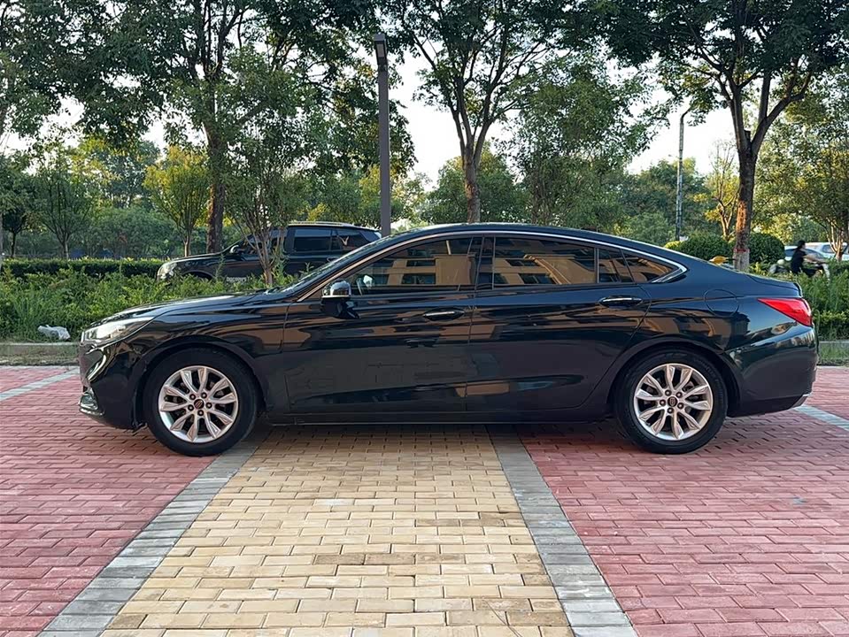 Hongqi H5 Hongqi H5