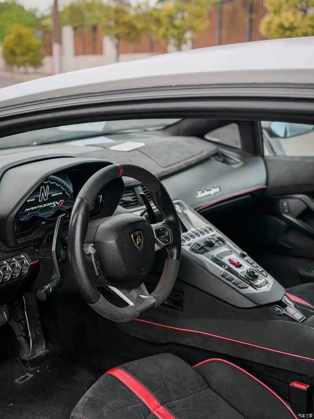 Lamborghini Aventador, 2013 6