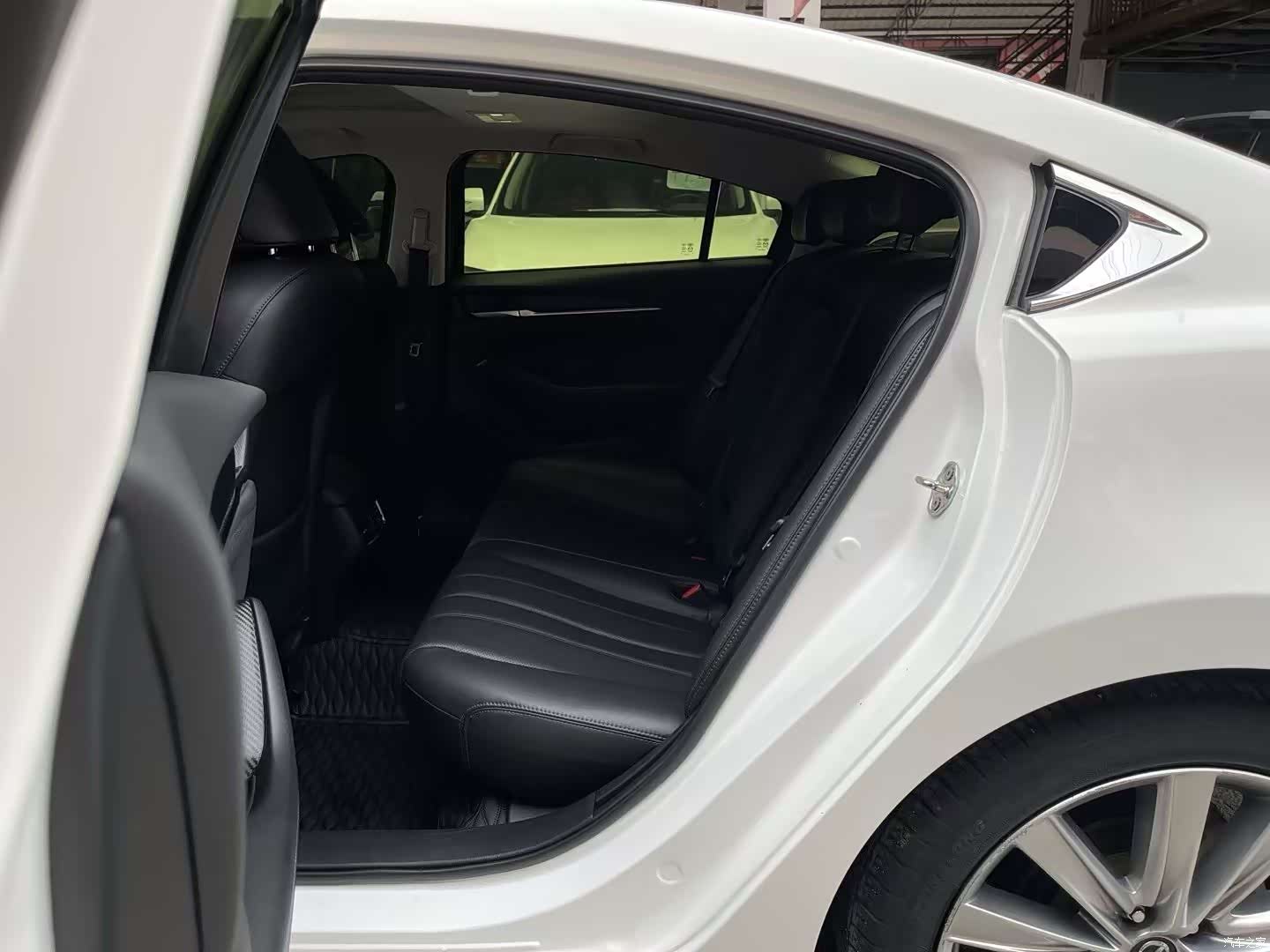 Mazda Atenza, 2021 6