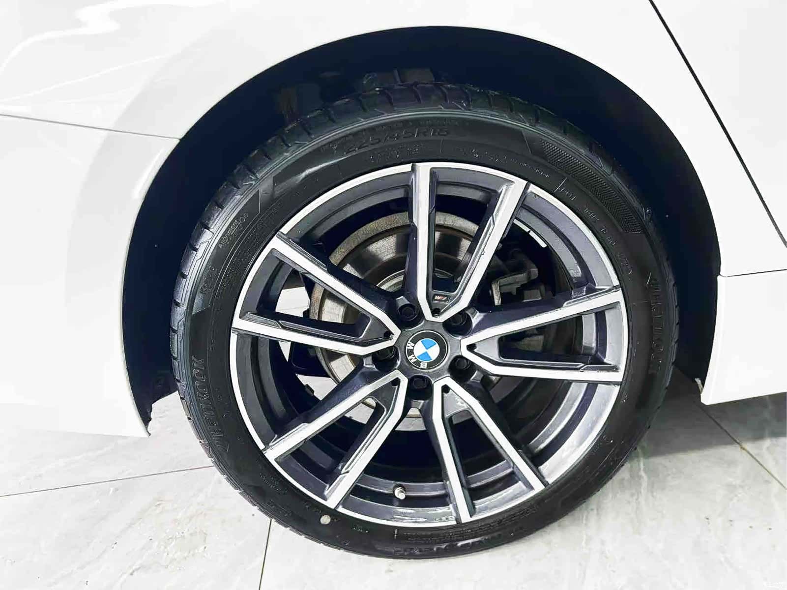 BMW 3 Series, 2023 21