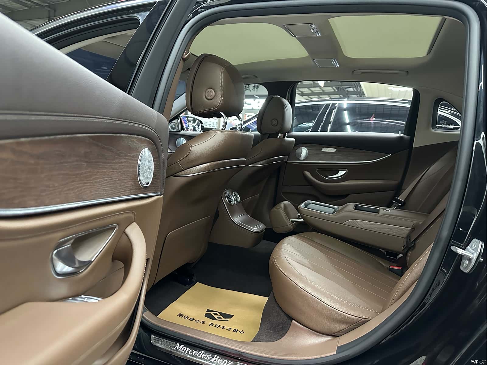Mercedes-Benz E-Class, 2021 6