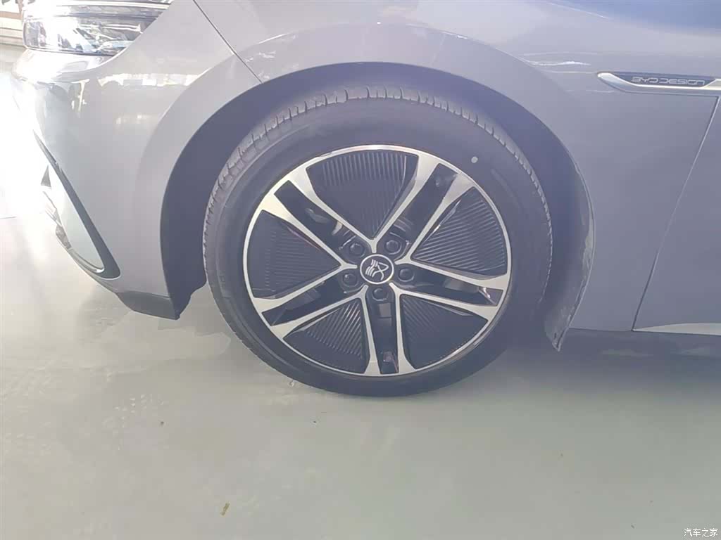 BYD Han, 2023 23