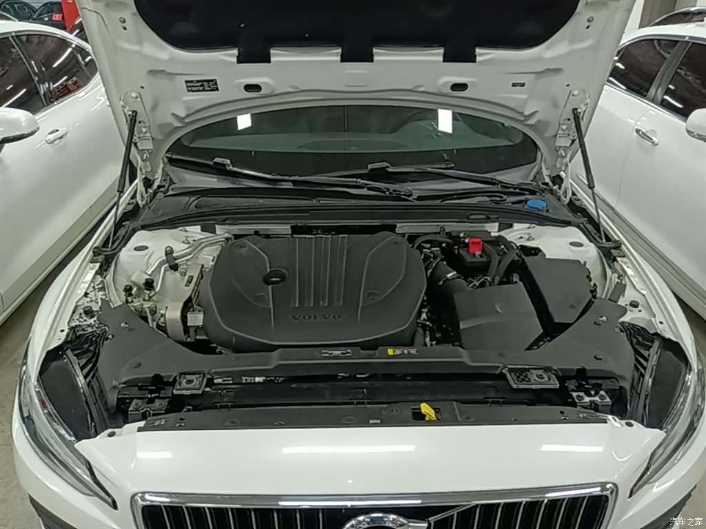 Volvo S60, 2022 20