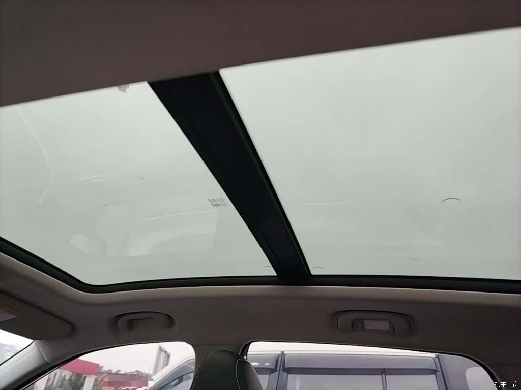 Roewe RX5, 2020 18
