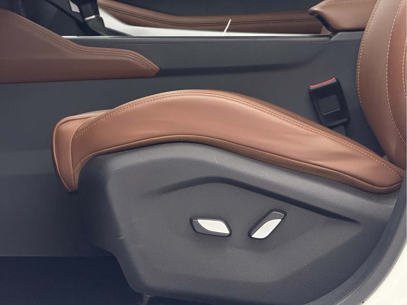 Geely X6, 2022 20