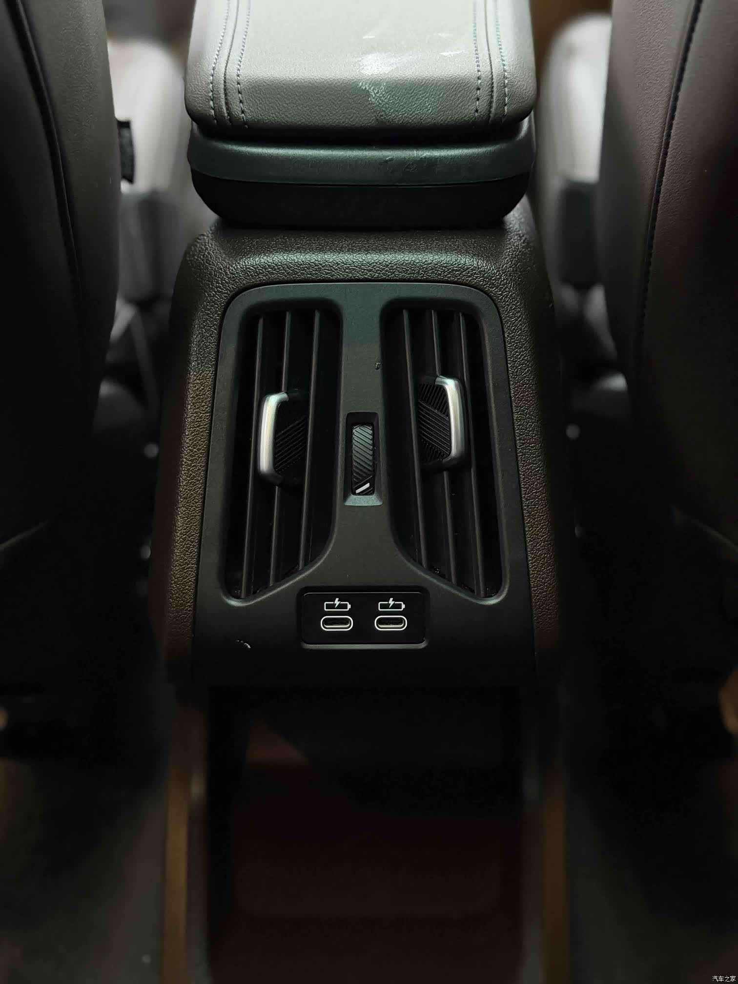 BMW X1, 2024 23