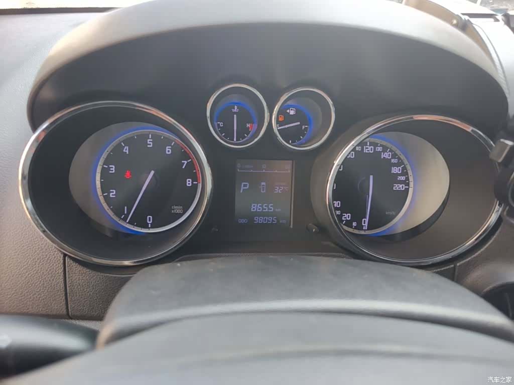 Changan CS35, 2016 12