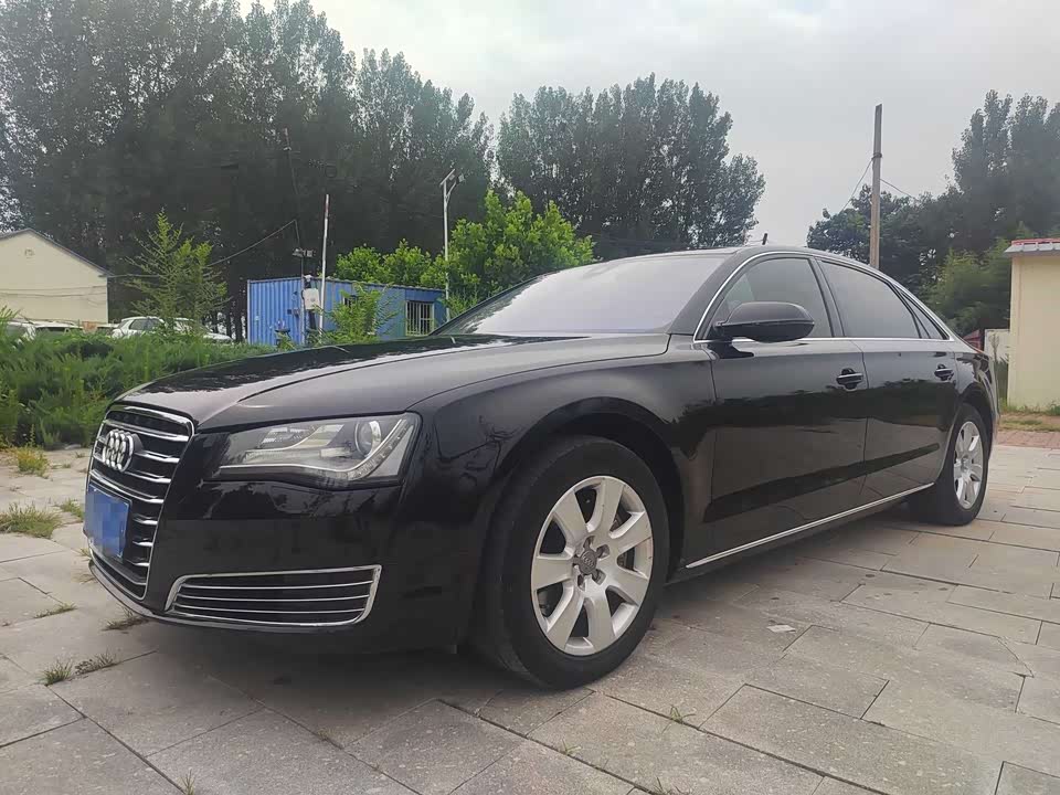 Audi A8