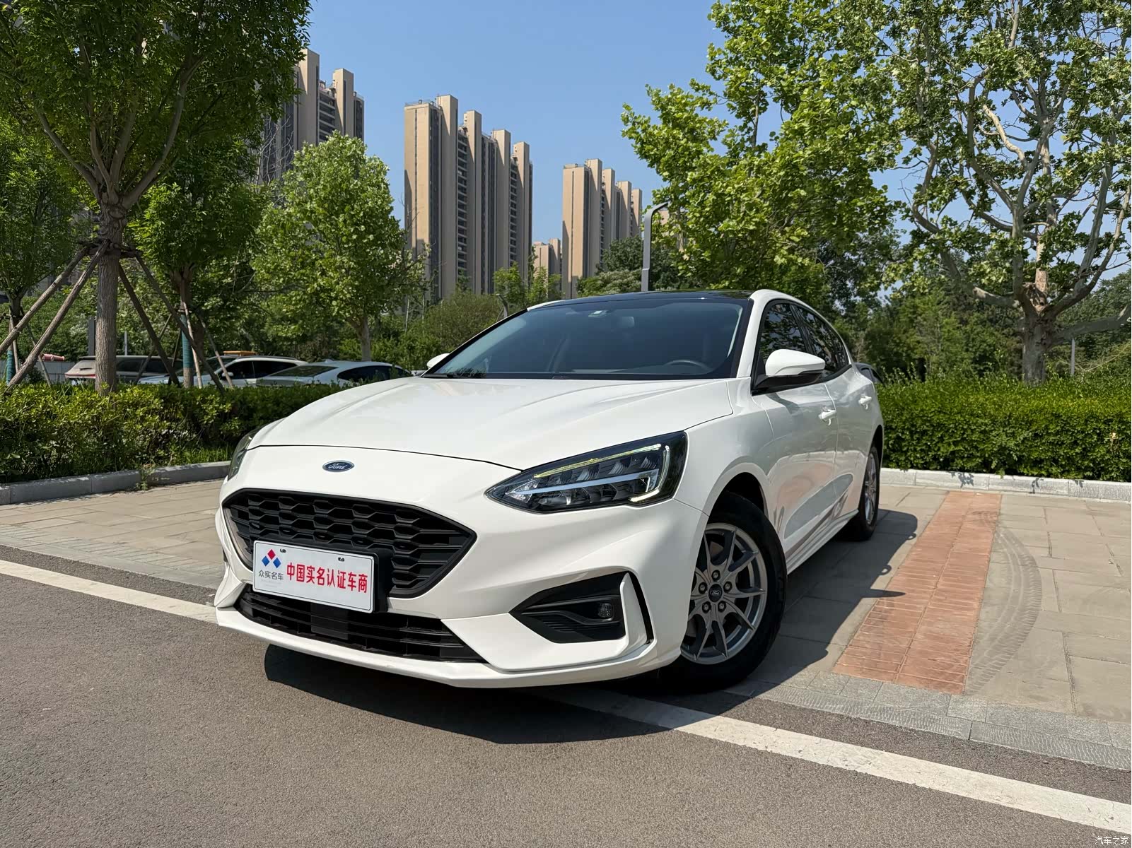 Ford Focus, 2021 все фото