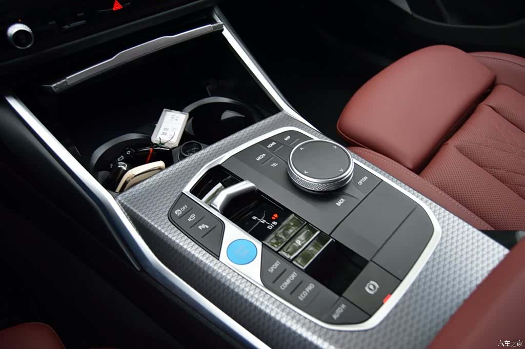 BMW i3, 2025 10