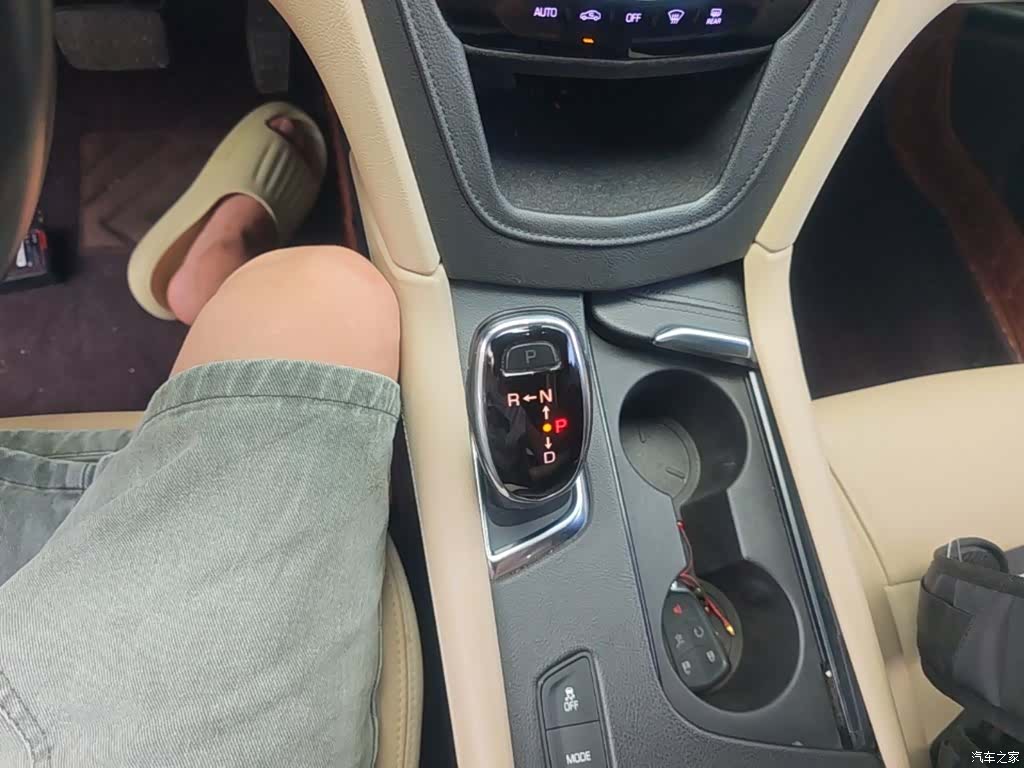 Cadillac XT5, 2018 14