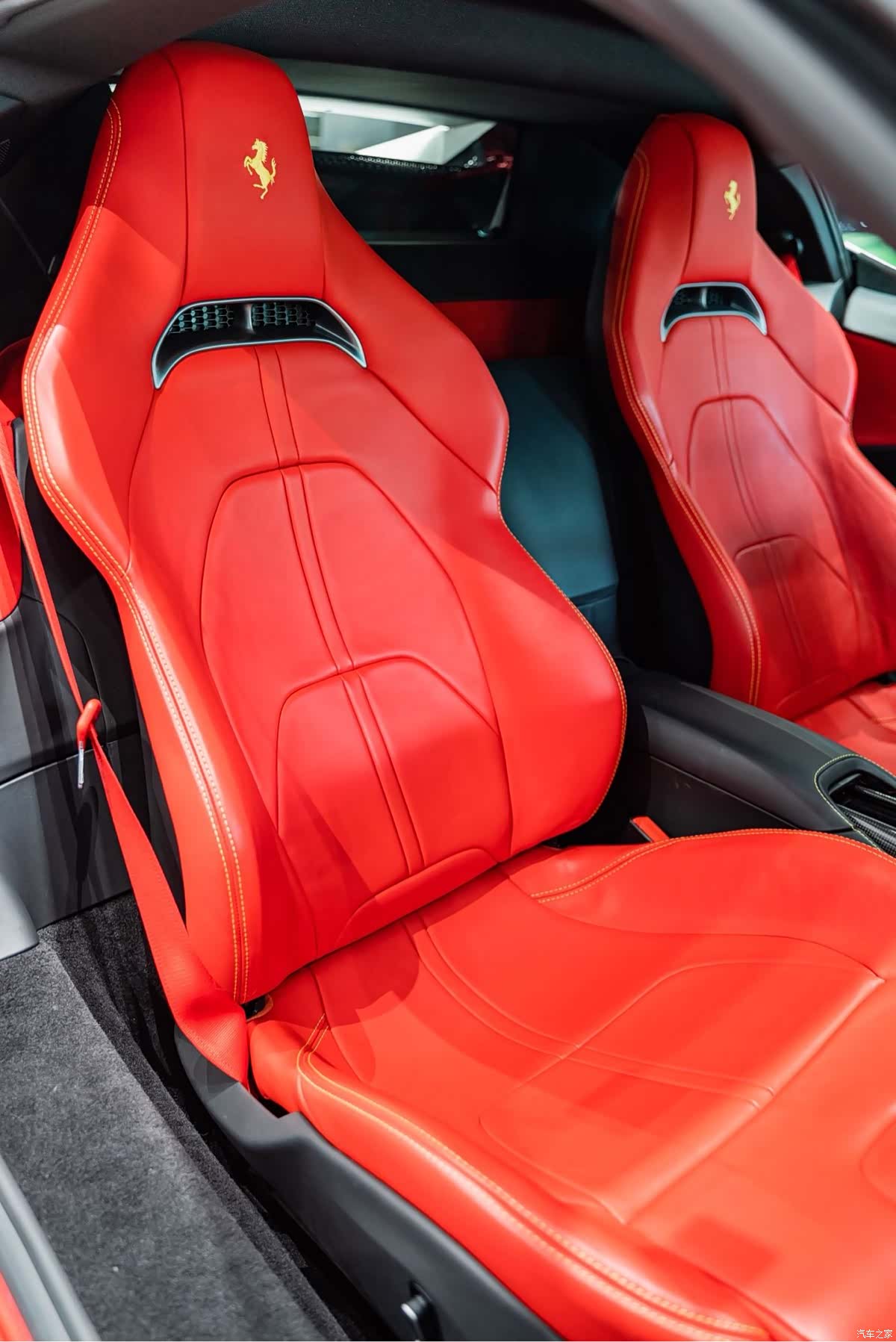 Ferrari SF90, 2022 19