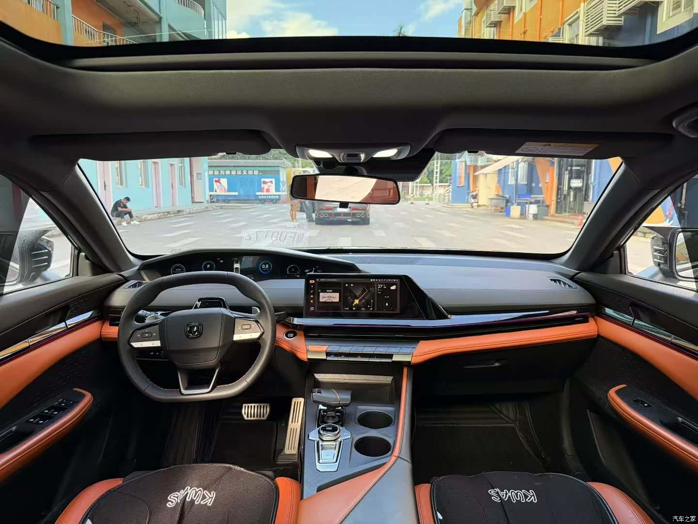 Changan UNI-V, 2022 6