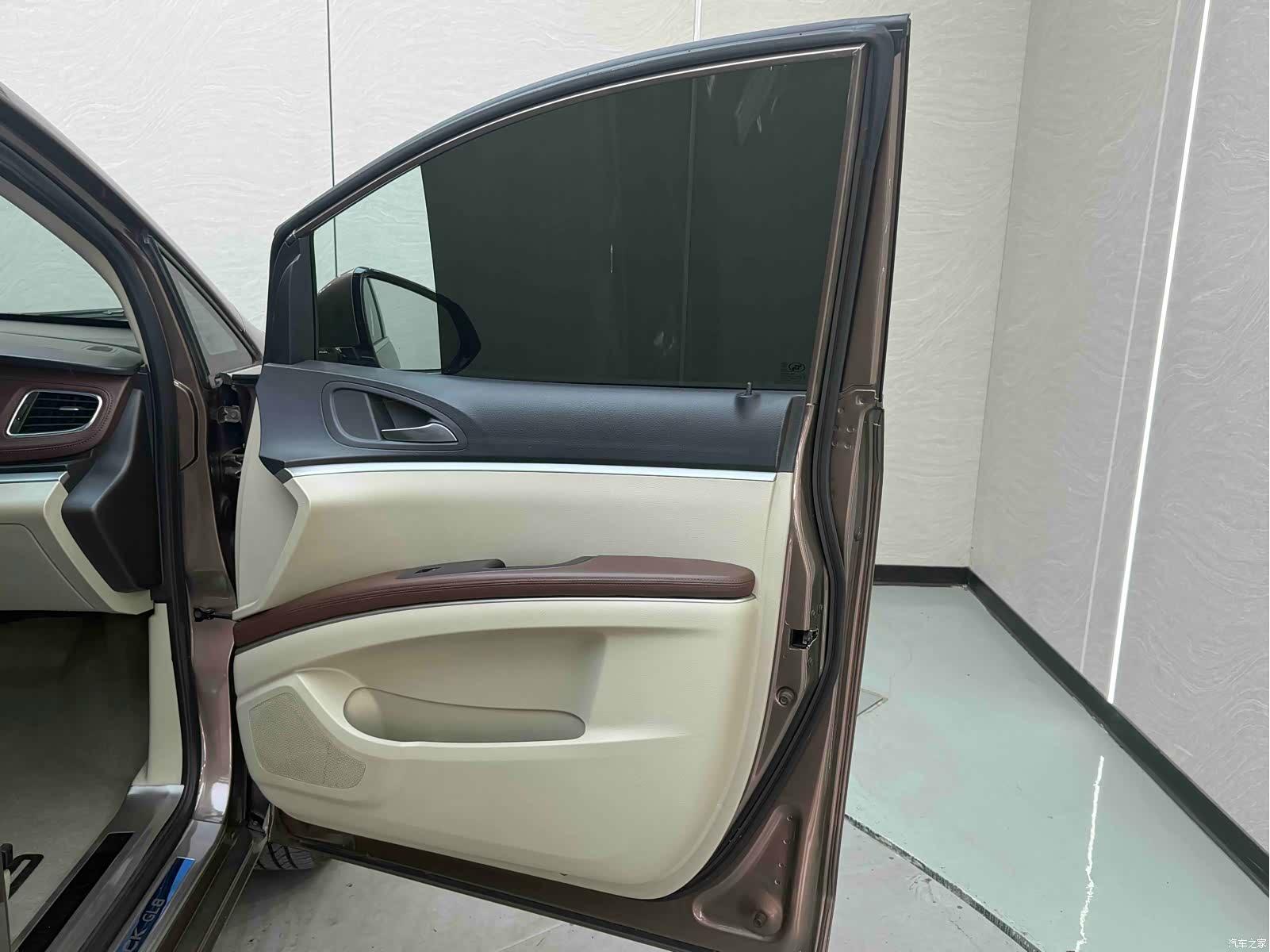 Buick GL8, 2019 22