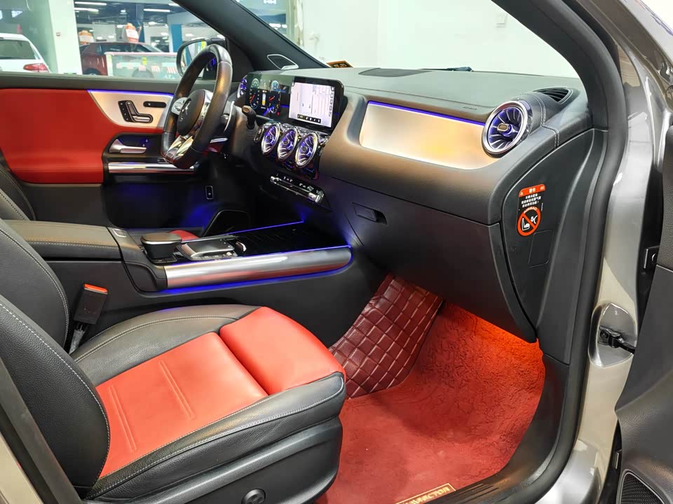 Mercedes-Benz GLA AMG