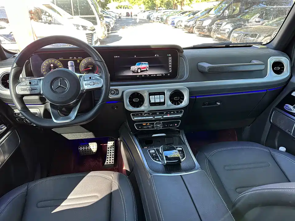 Mercedes-Benz G-class