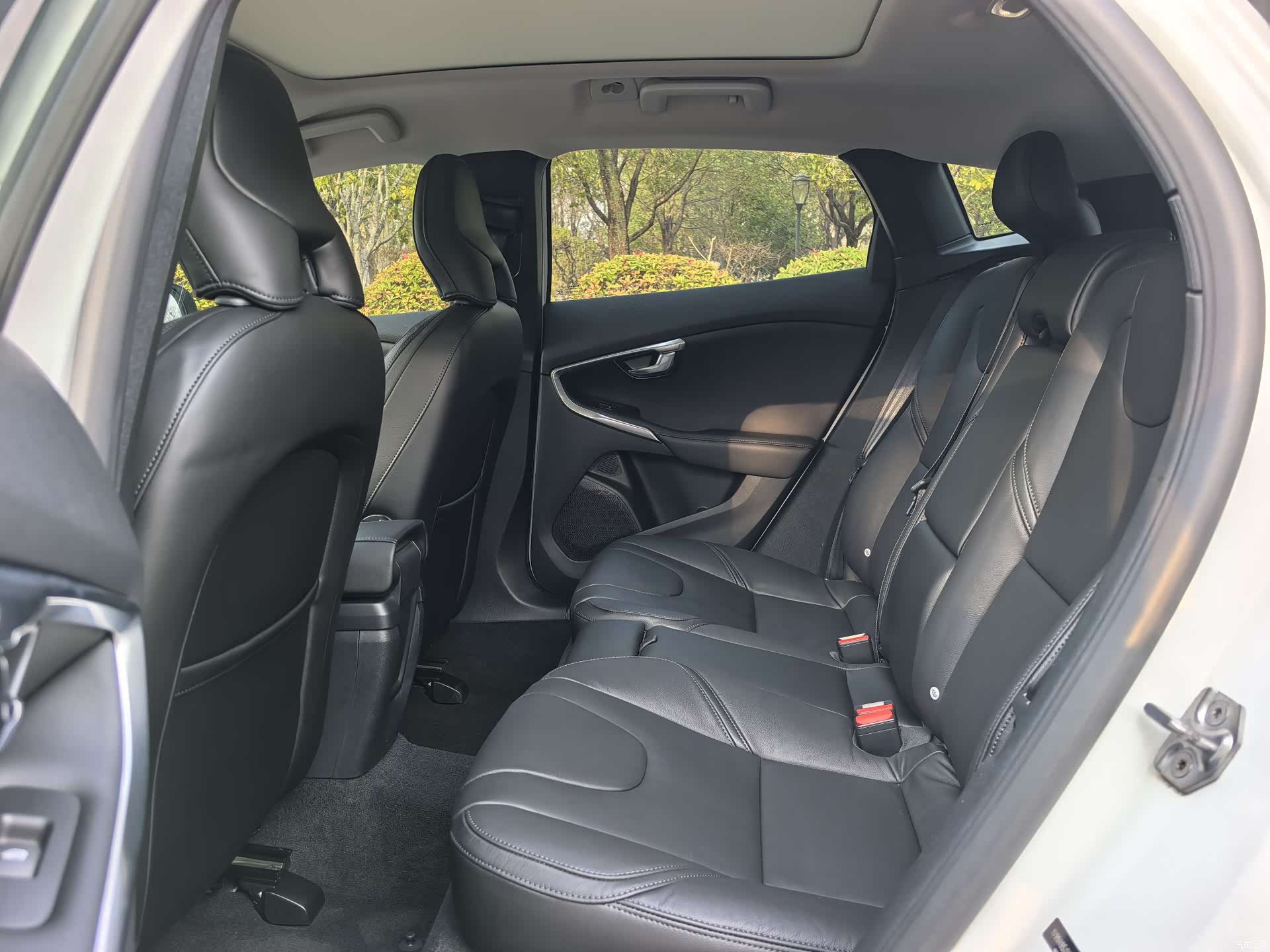 Volvo V40, 2017 11