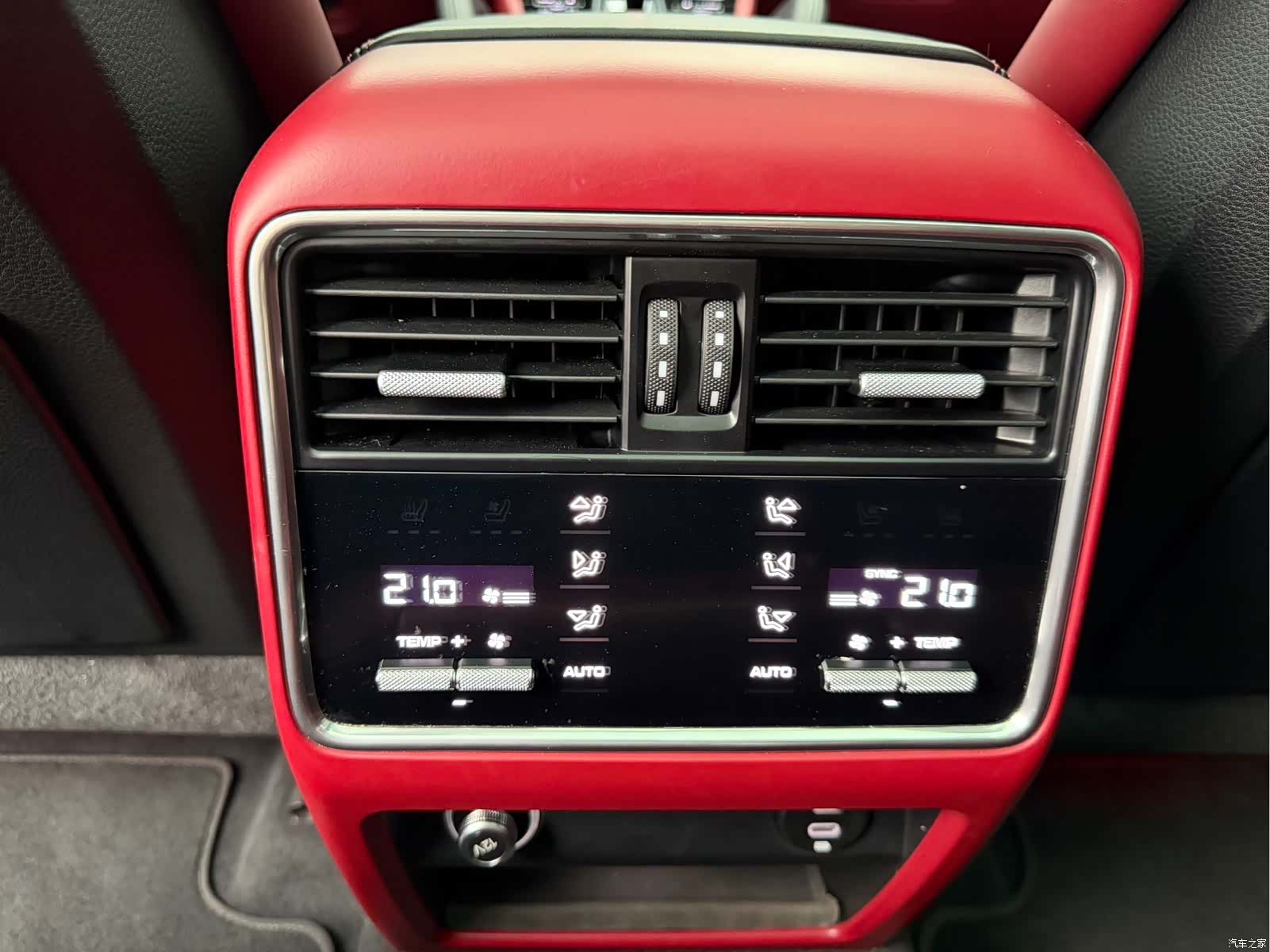 Porsche Cayenne, 2022 12