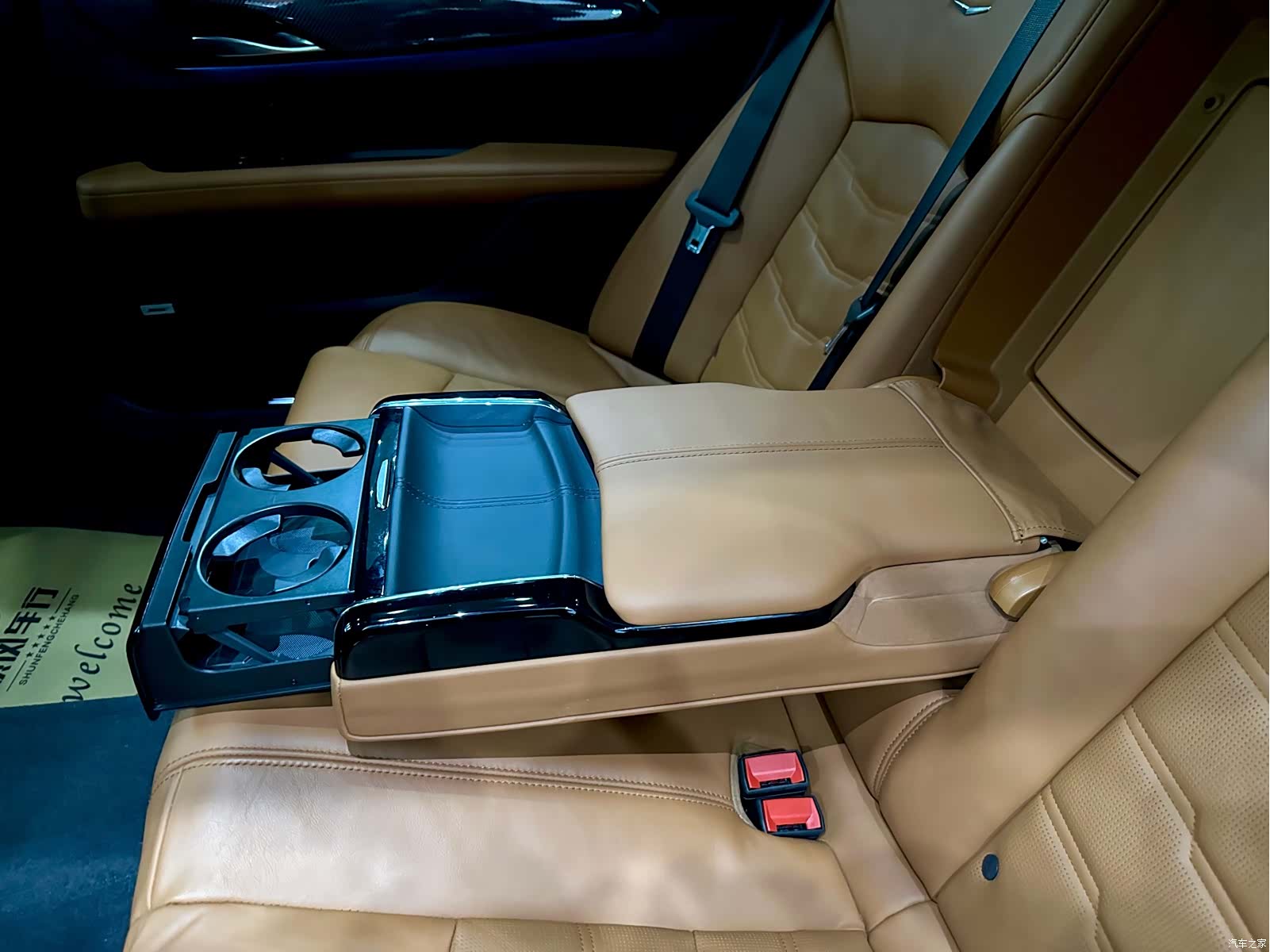 Cadillac CT6, 2016 25
