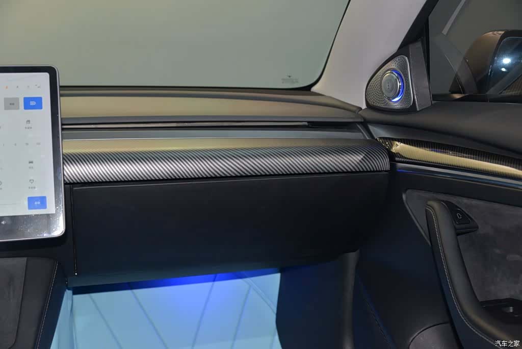 Tesla Model 3, 2021 15