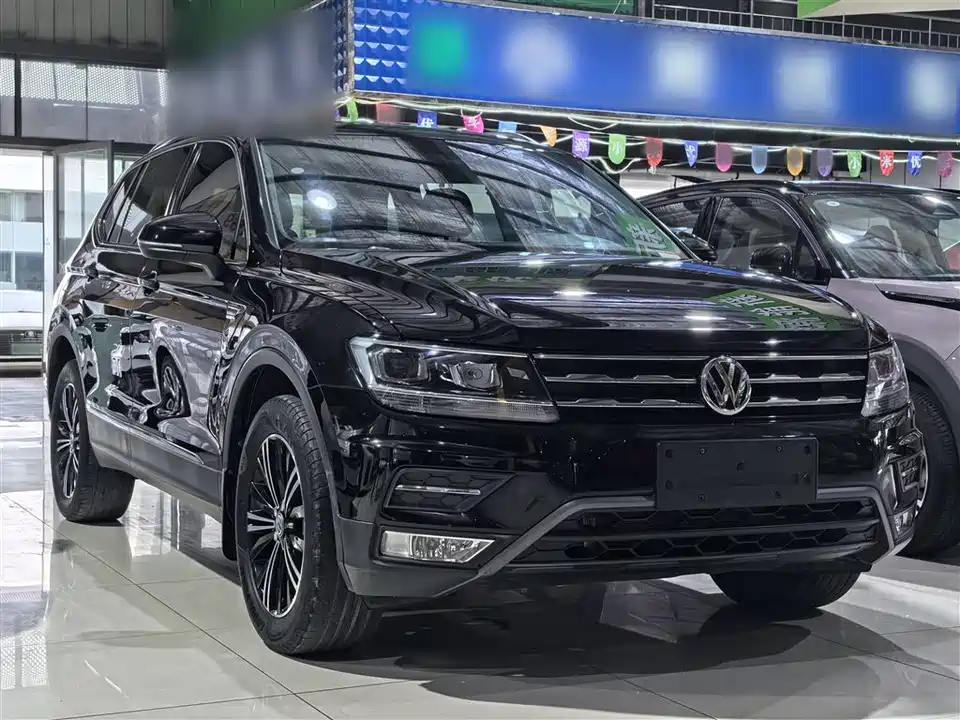Volkswagen Tiguan L