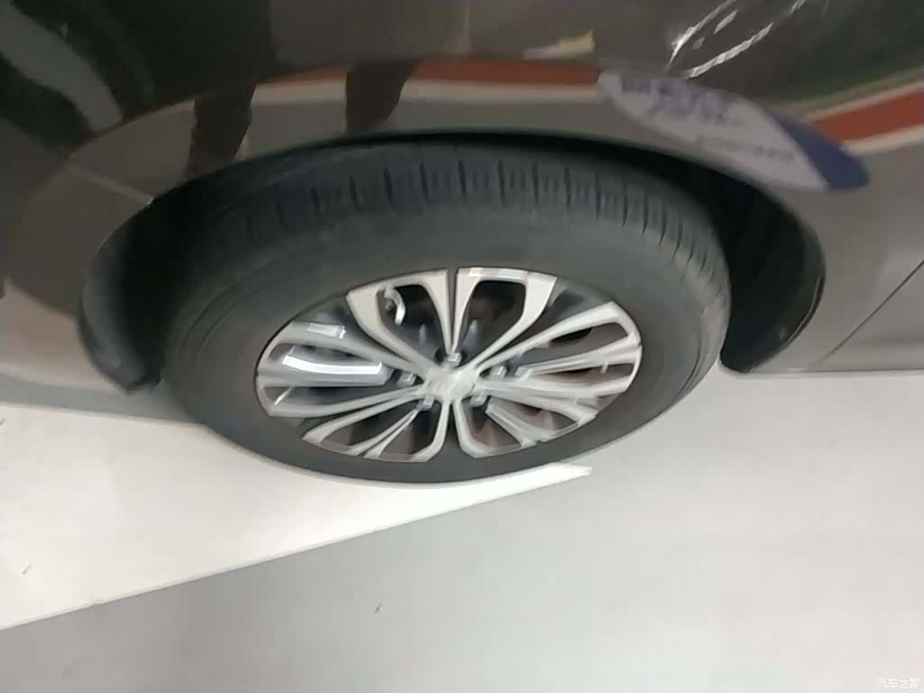 Buick GL8, 2020 23