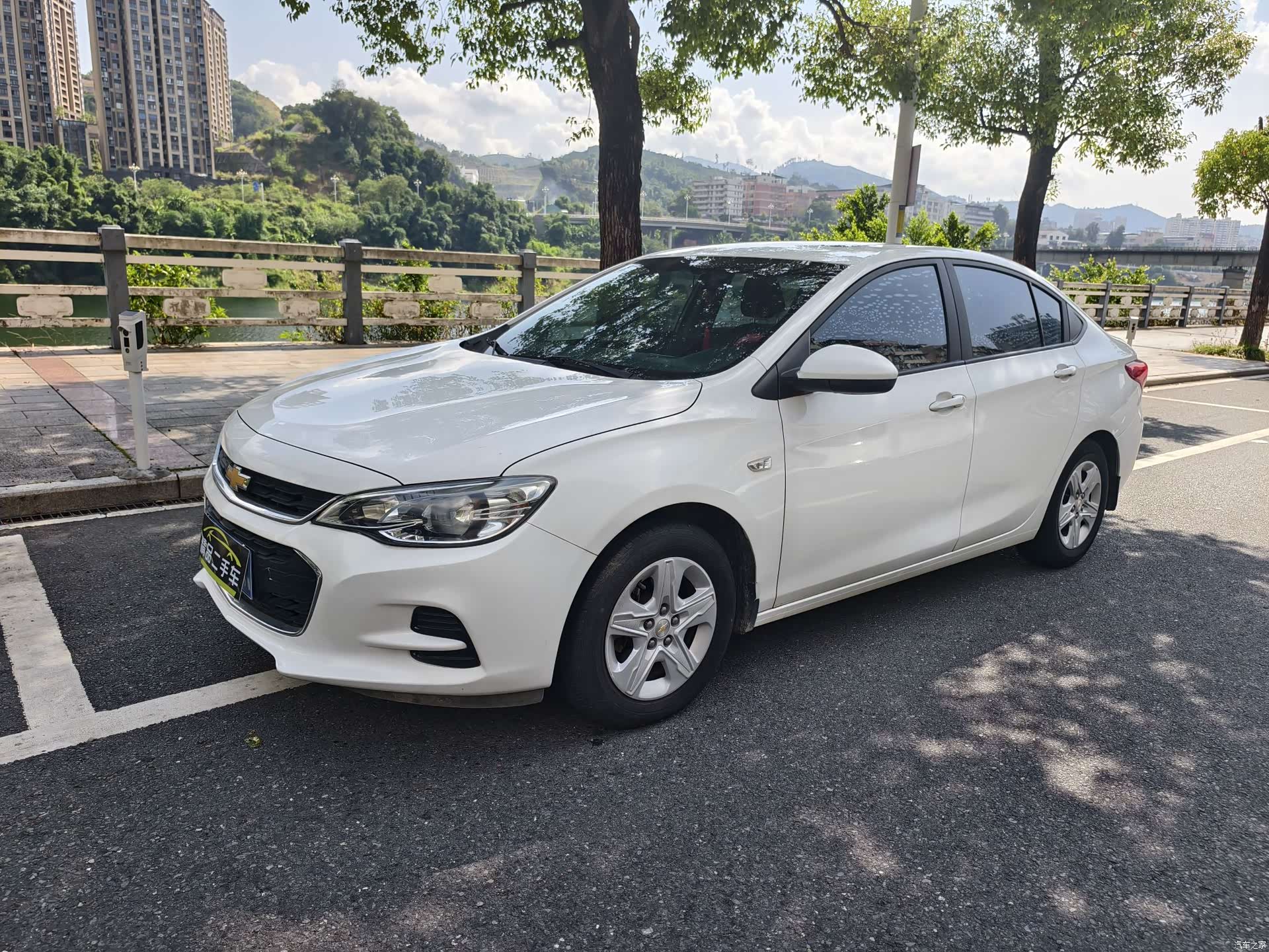 Chevrolet 320, 2019 1