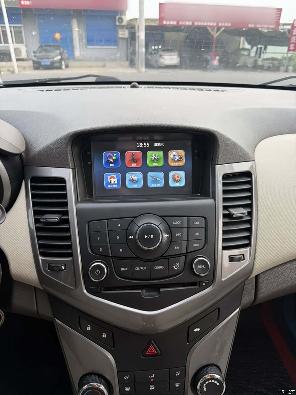 Chevrolet SE, 2017 19