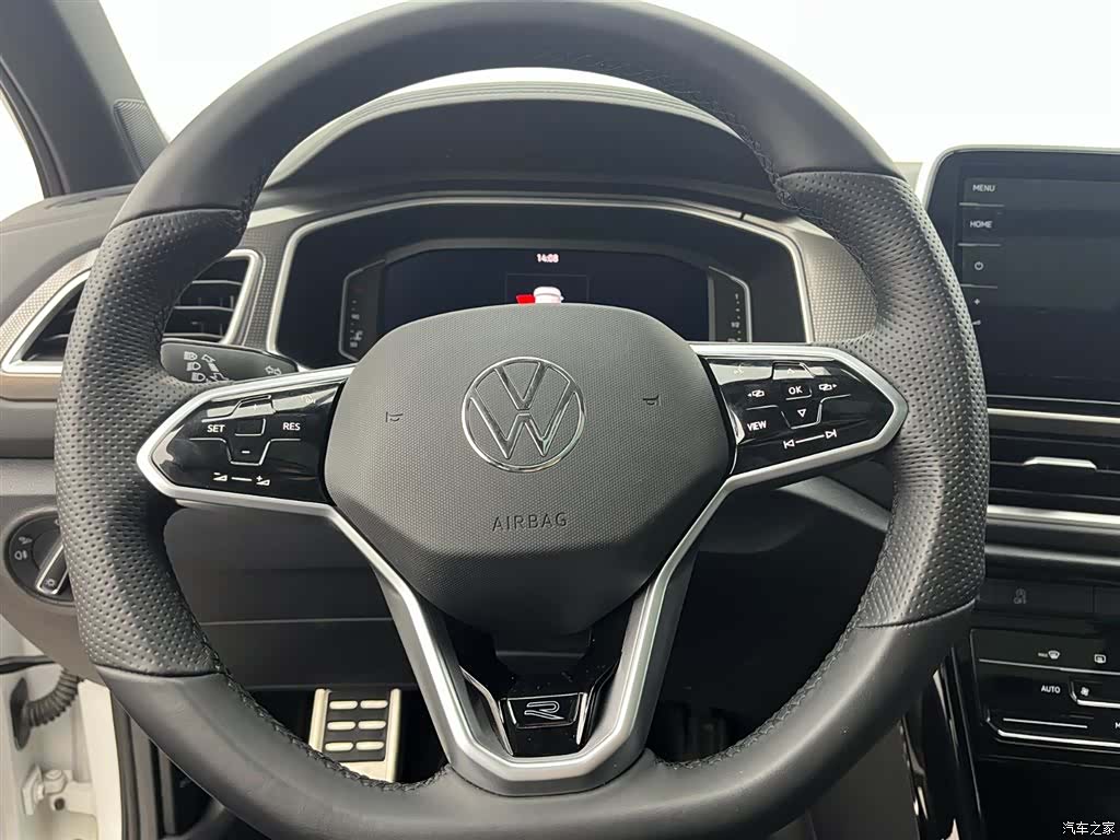 Volkswagen T-ROC, 2024 10