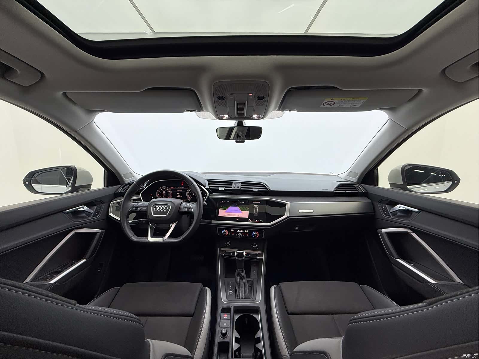 Audi Q3, 2025 9